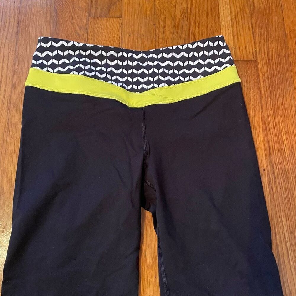 VSX | black neon yellow cropped leggings S - Picture 2 of 5